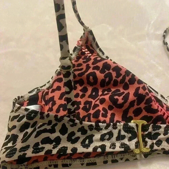 Juniors catwalk swimsuit top in leopard print with pink border juniors size 7-9 - Picture 5 of 6